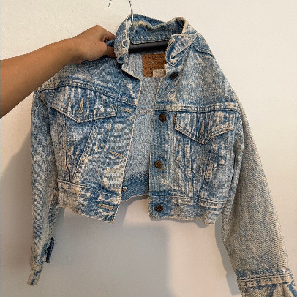 Levi's Acid Wash Light Blue Cropped Denim Jacket